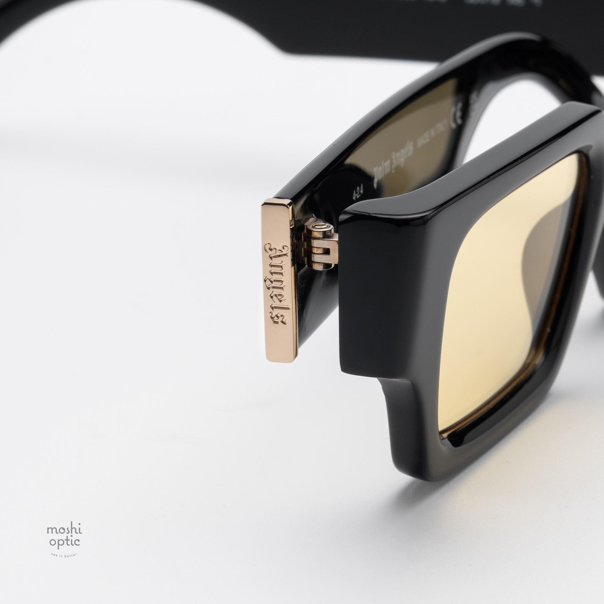 แว่นกันแดด Palm Angels PERI086 1018