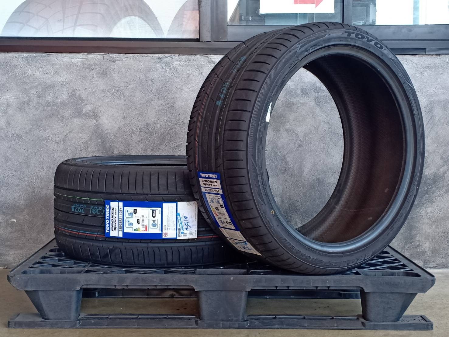 TOYO 285/35R21 PROXES SPORT SUV 105Y MADE IN JAPAN