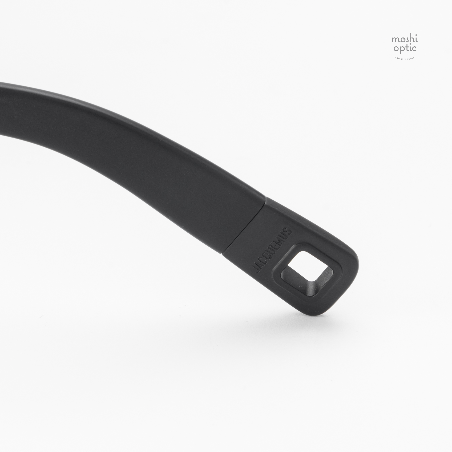 แว่นกันแดด JACQUEMUS BAMBINO JAC42 C6