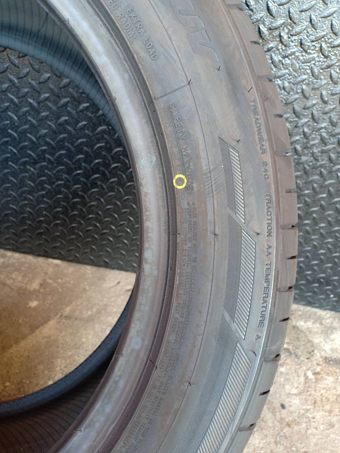 ยางหายาก TOYO PROXES SPORT 265/50-19 ปี19 ราคาถูก