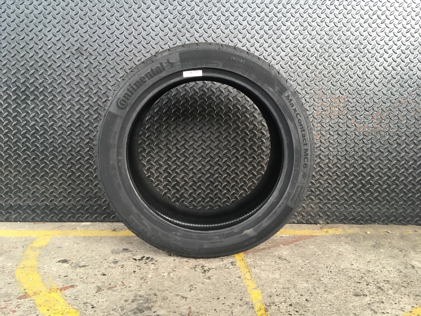 CONTINENTAL CONTACT MC6 225-45-17 ปี18 ราคาถูกลง