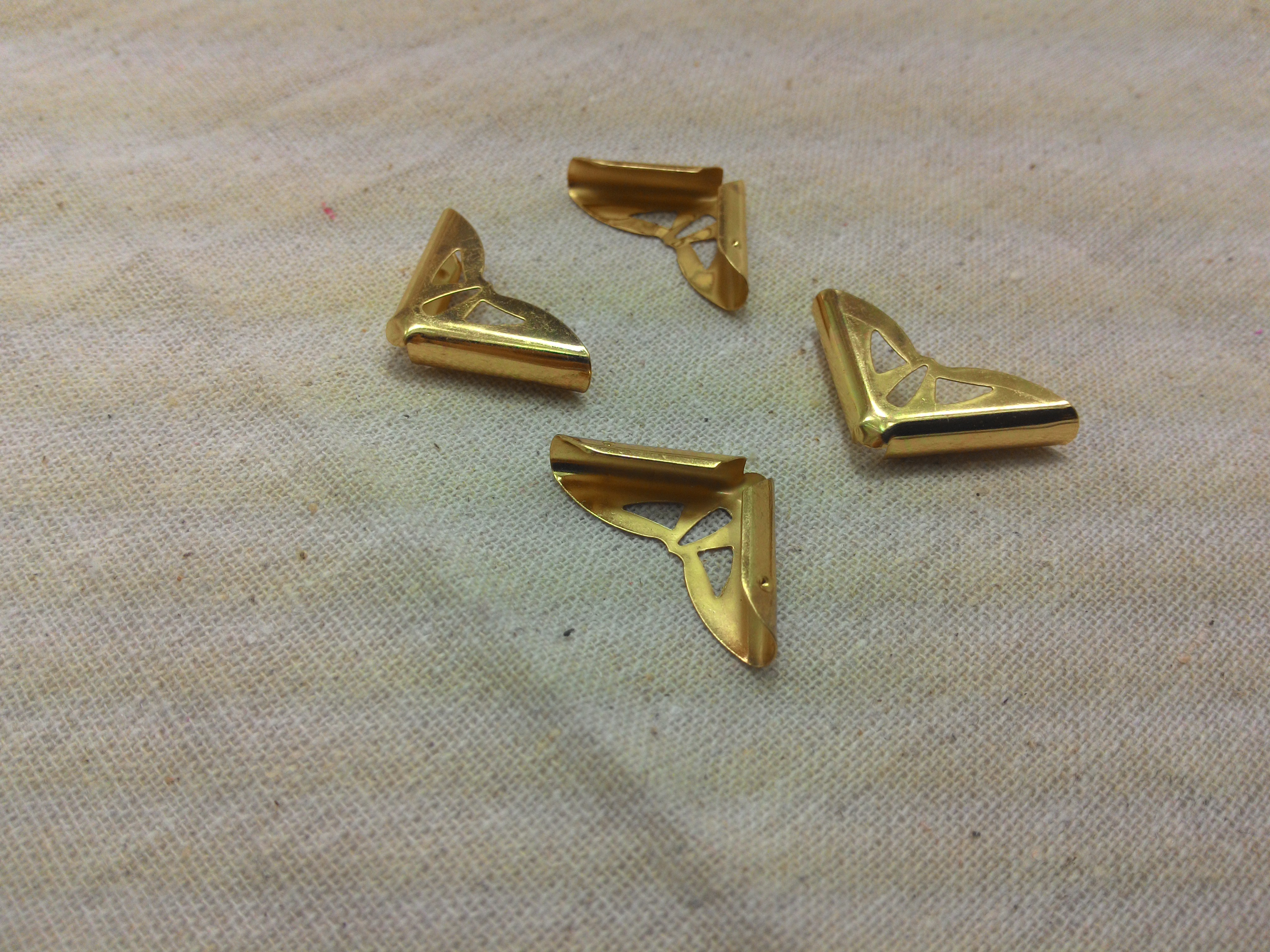 มุมกระเป๋า 6หุนทอง