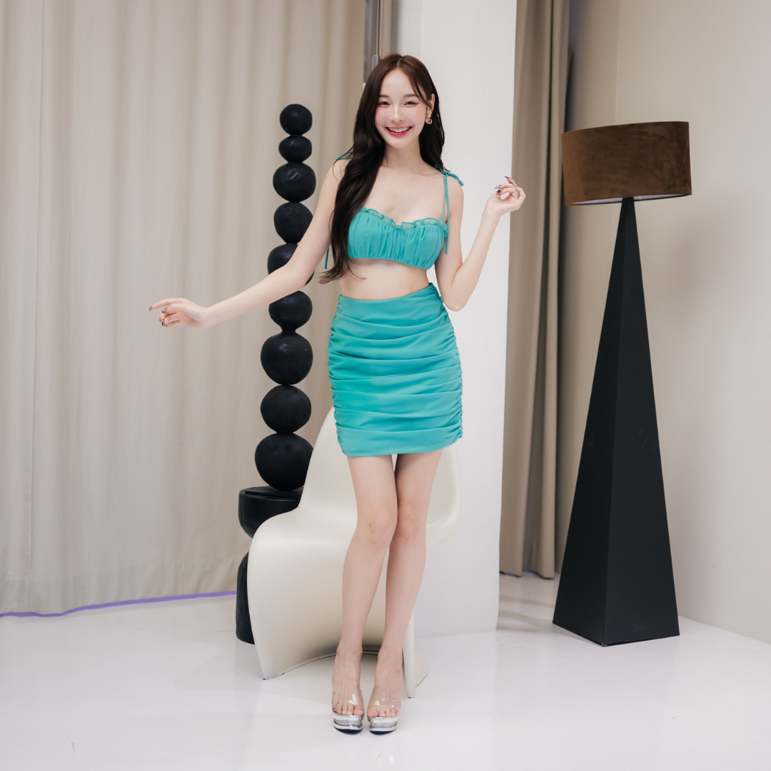 Lism Set-009 ชุดเซตกระโปรงเสื้อสายเดี๋ยวผูกไหล่น่ารักๆ