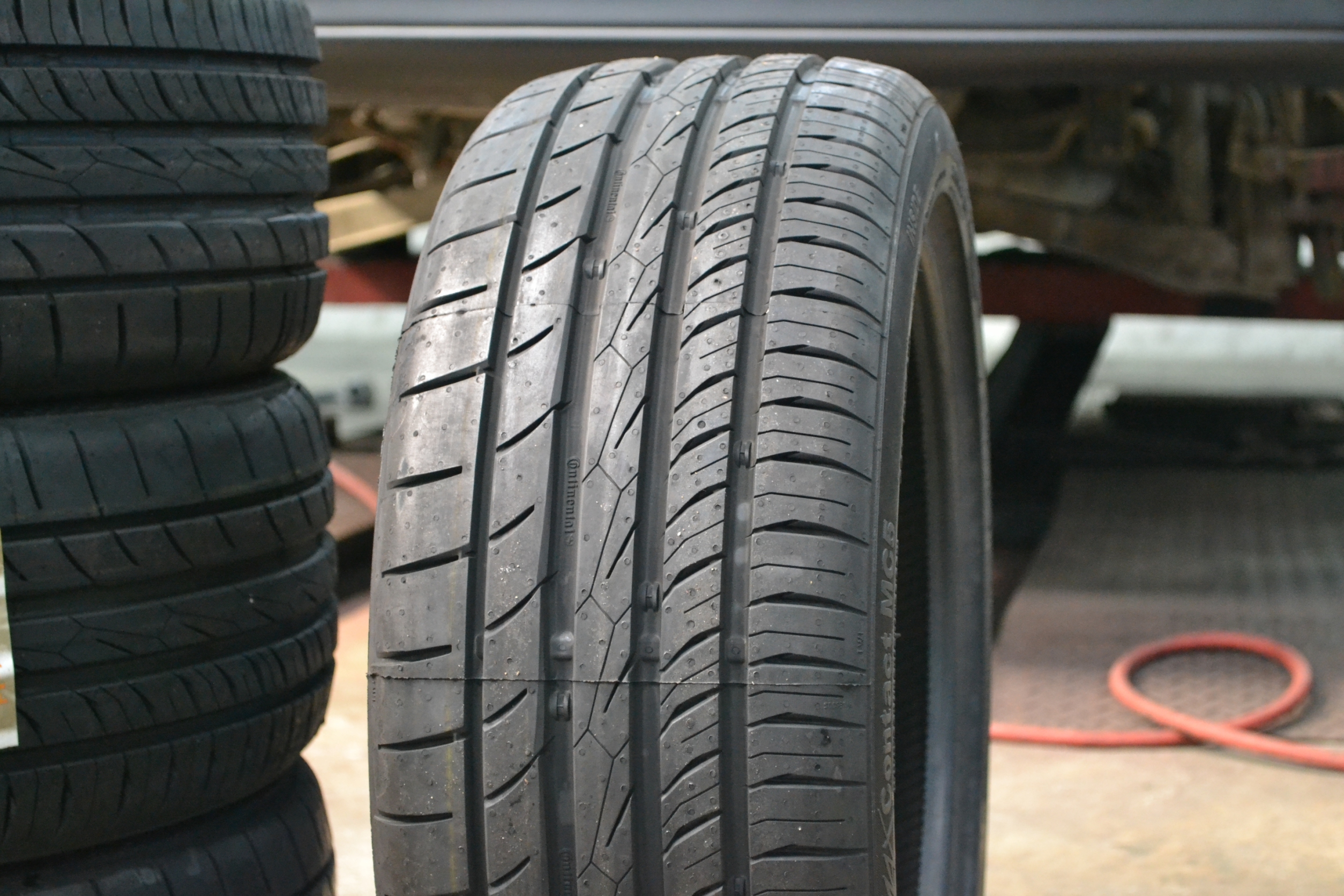 ยางใหม่ ค้างปี CONTINENTAL MC5 205/45-16 ยางปี16 ลดราคากว่า 50%