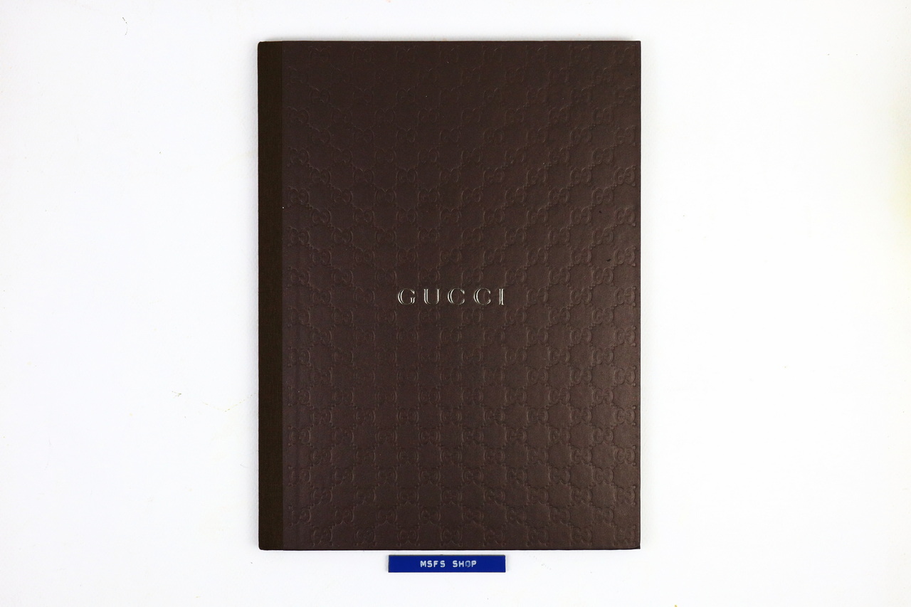 [Vintage] GUCCI สมุดภาพ Men's Catalog 2010