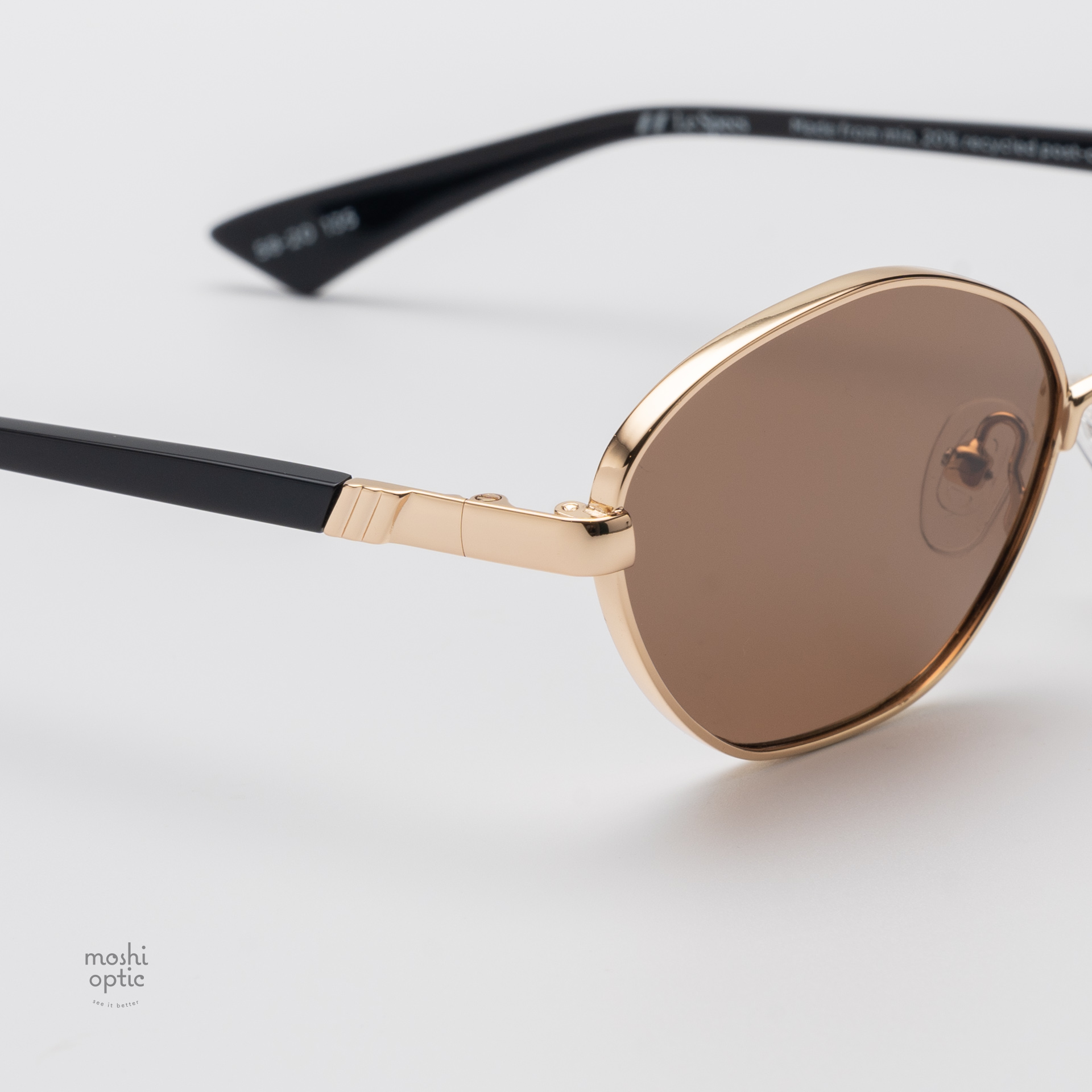 แว่นกันแดด Le Specs LSU2552231 LE BEBE Gold Crimson Tint สำเนา