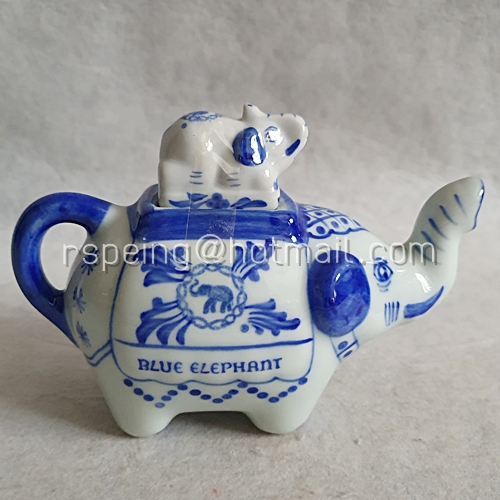 กาน้ำชาเซรามิก Blue Elephant พร้อมกล่องผ้าไหม Global Mobile Broadband Forum