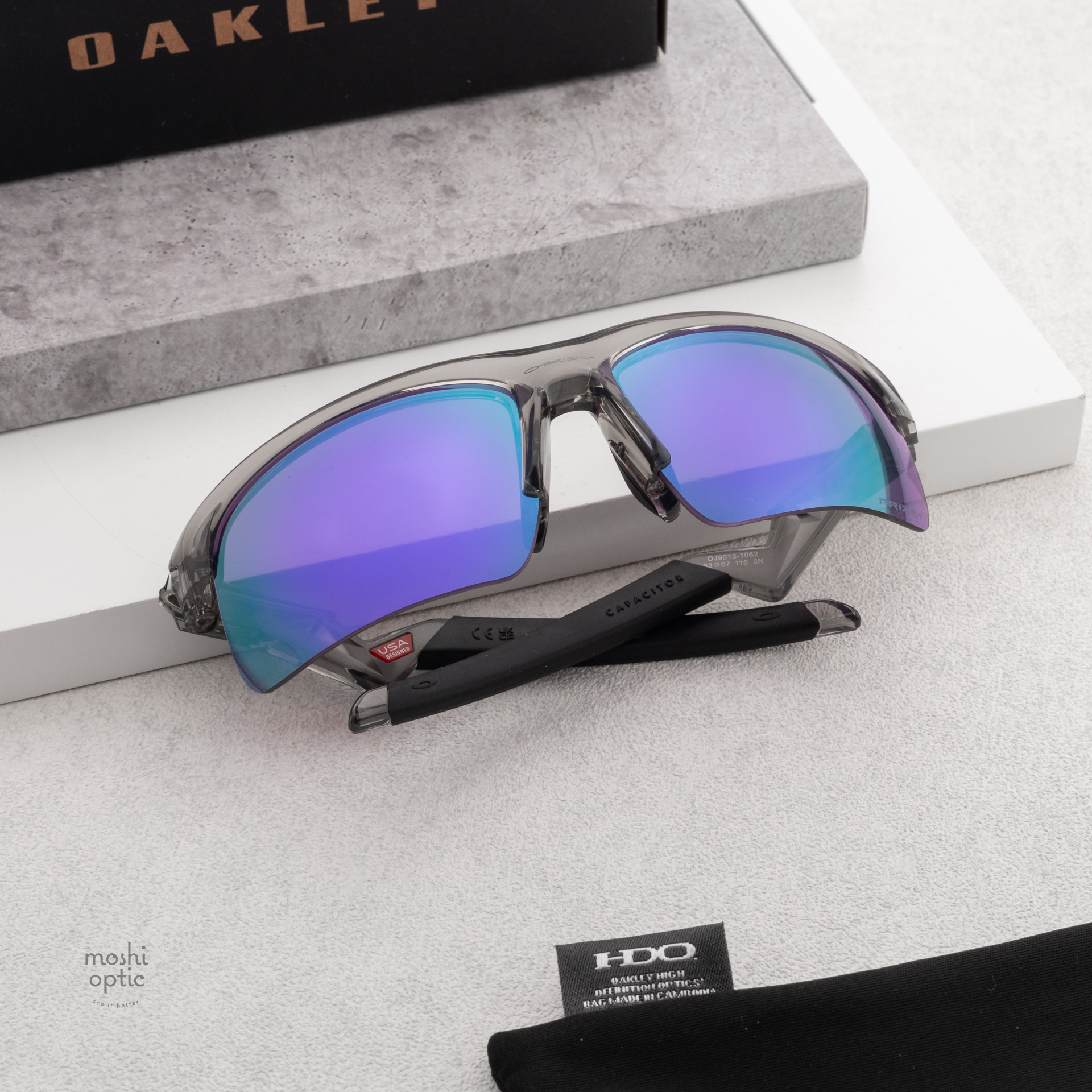 Oakley Capacitor OJ9013-10 Grey Ink Prizm Violet