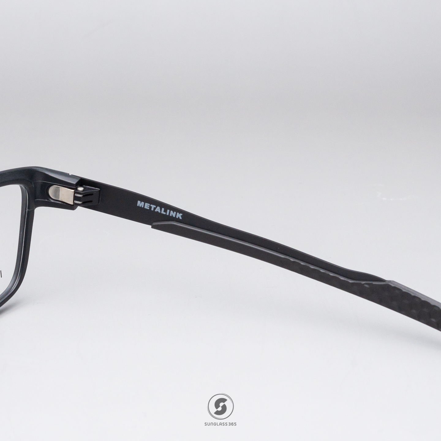Oakley Metalink OX8153-01 Satin Black