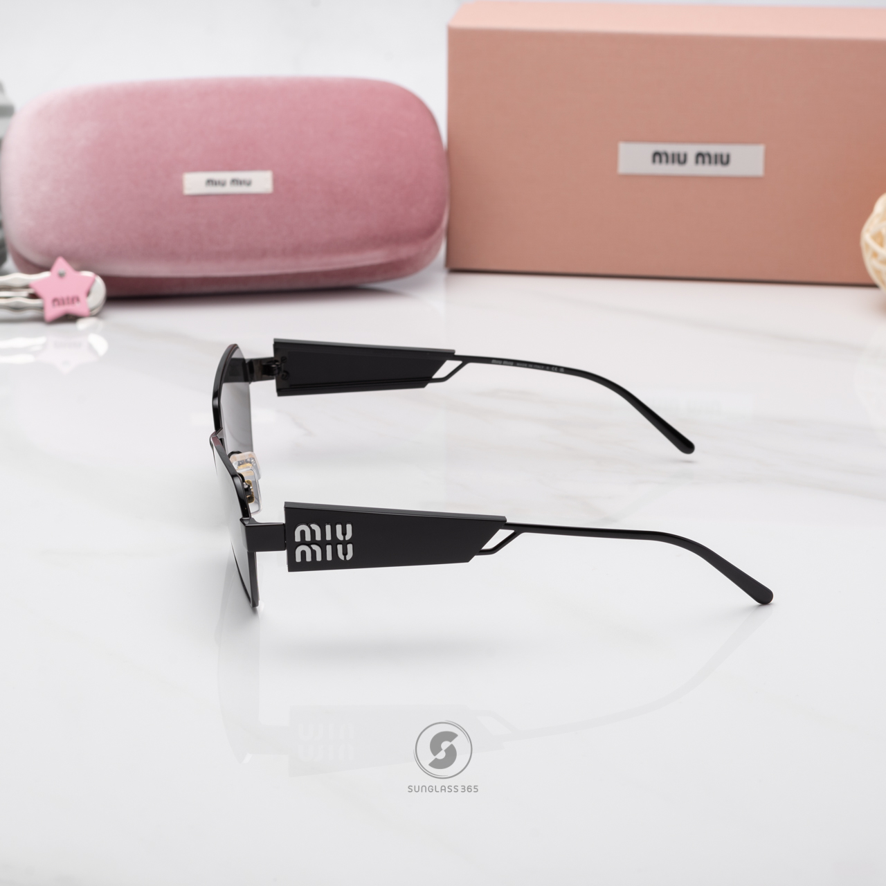 แว่นกันแดด Miu Miu MU53WSF 1AB5S0