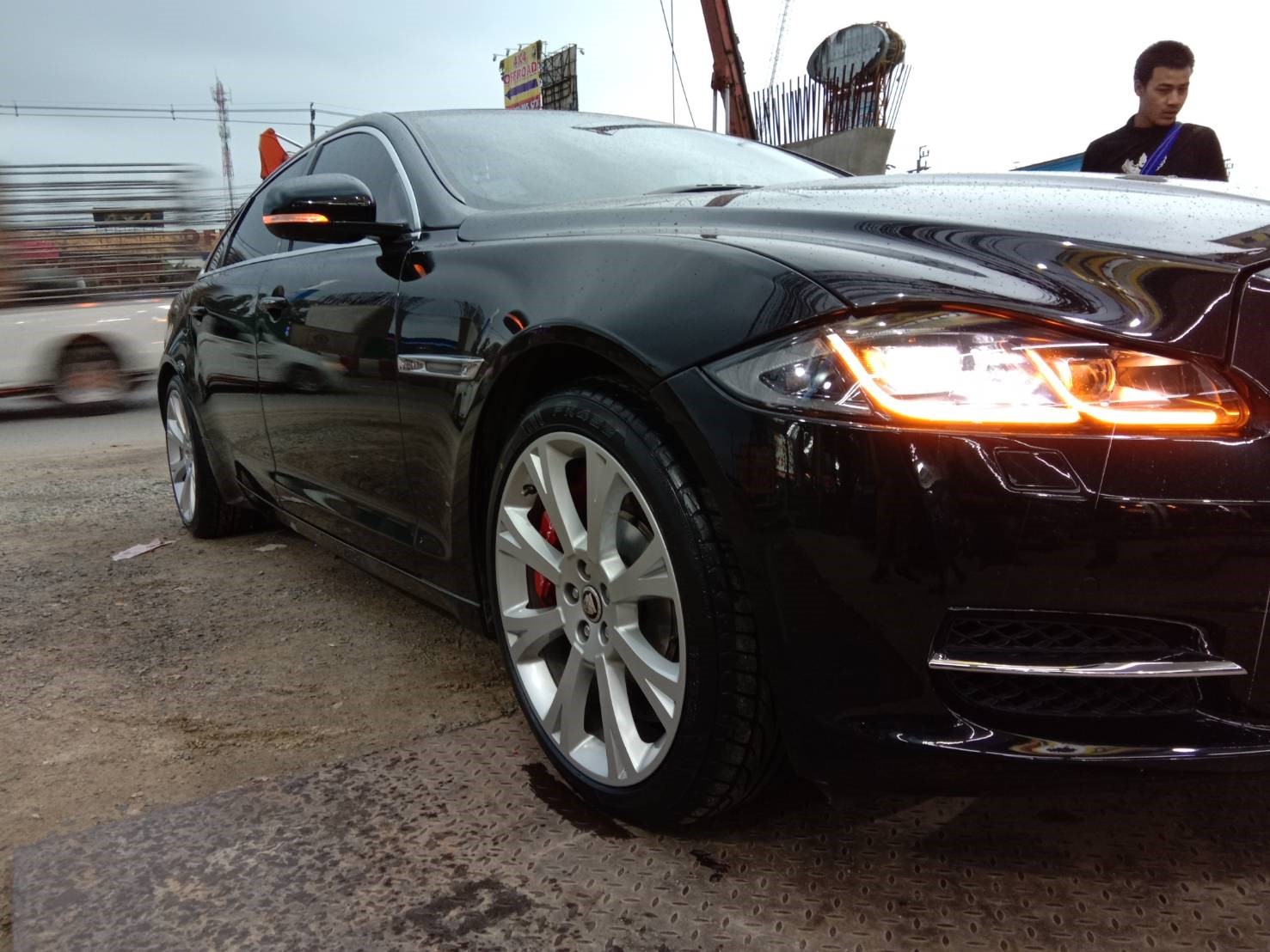 ยางใหม่ FALKEN FK452 245/40-20 ลดราคาพิเศษ