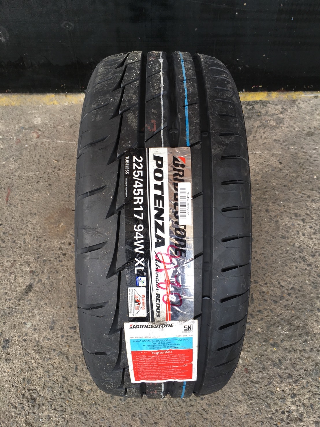 BRIDGESTONE POTENZA RE003 225-45-17 ยางใหม่ ปี 18
