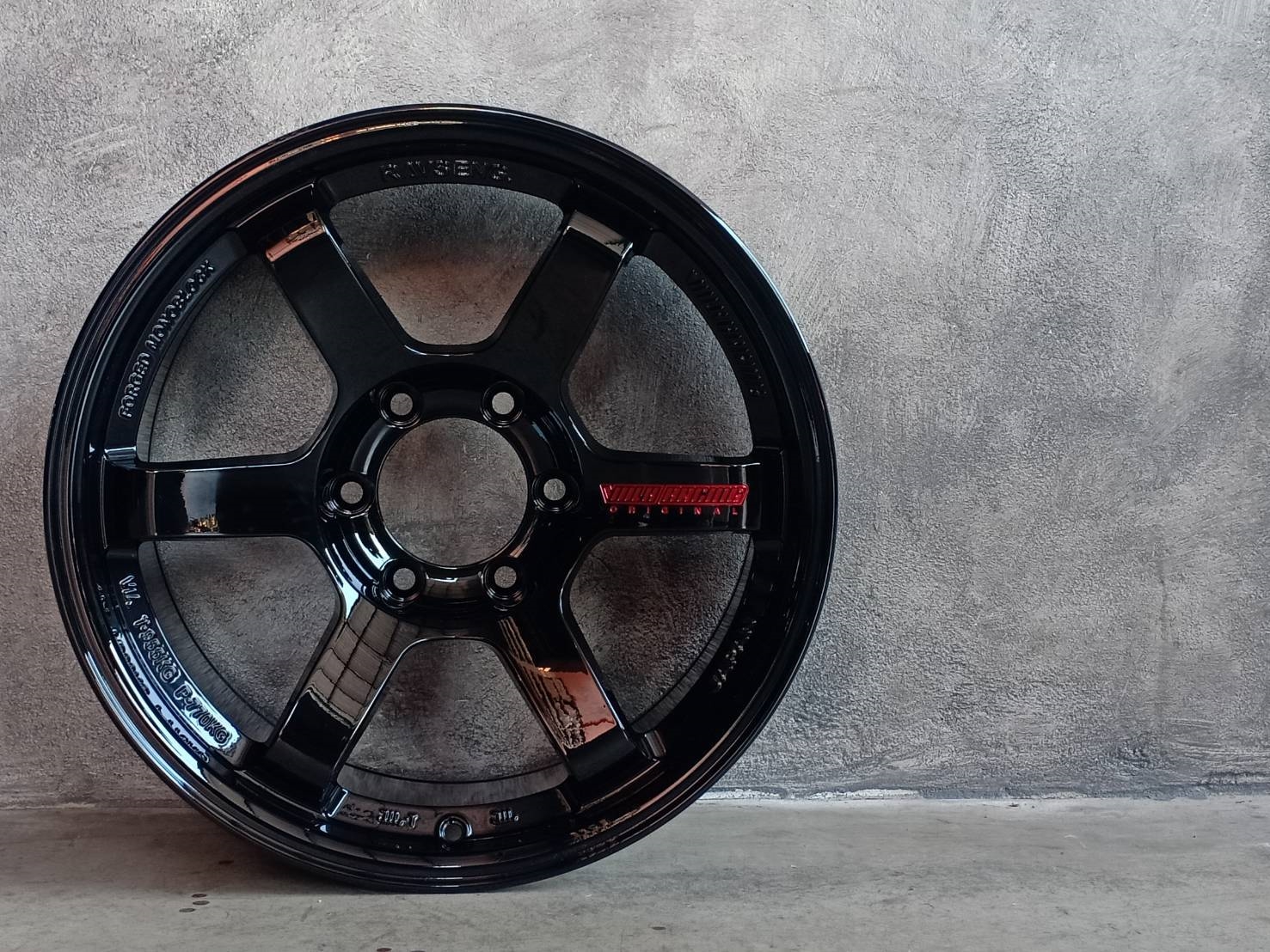 AOW10 TE37SUV (FLOWFORMING) 18x9 6H139.7 ET+0