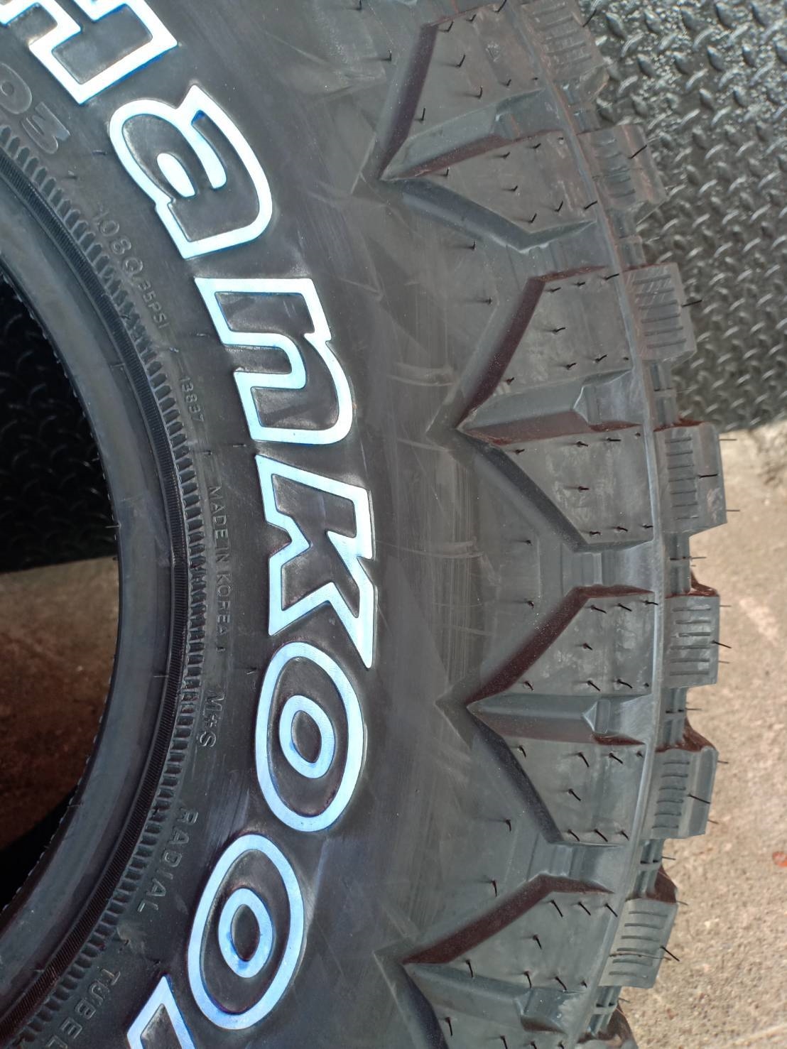 มาใหม่ ใหญ่กว่าเดิม HANKOOK DYNAPRO MT 33x12.5R15 ราคาพิเศษ