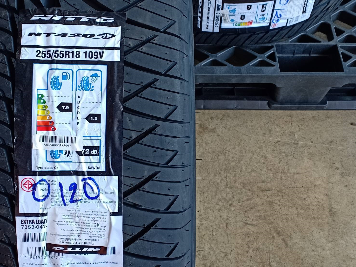 NITTO 255/55R18 NT420SD 109V MADE IN MALAYSIA