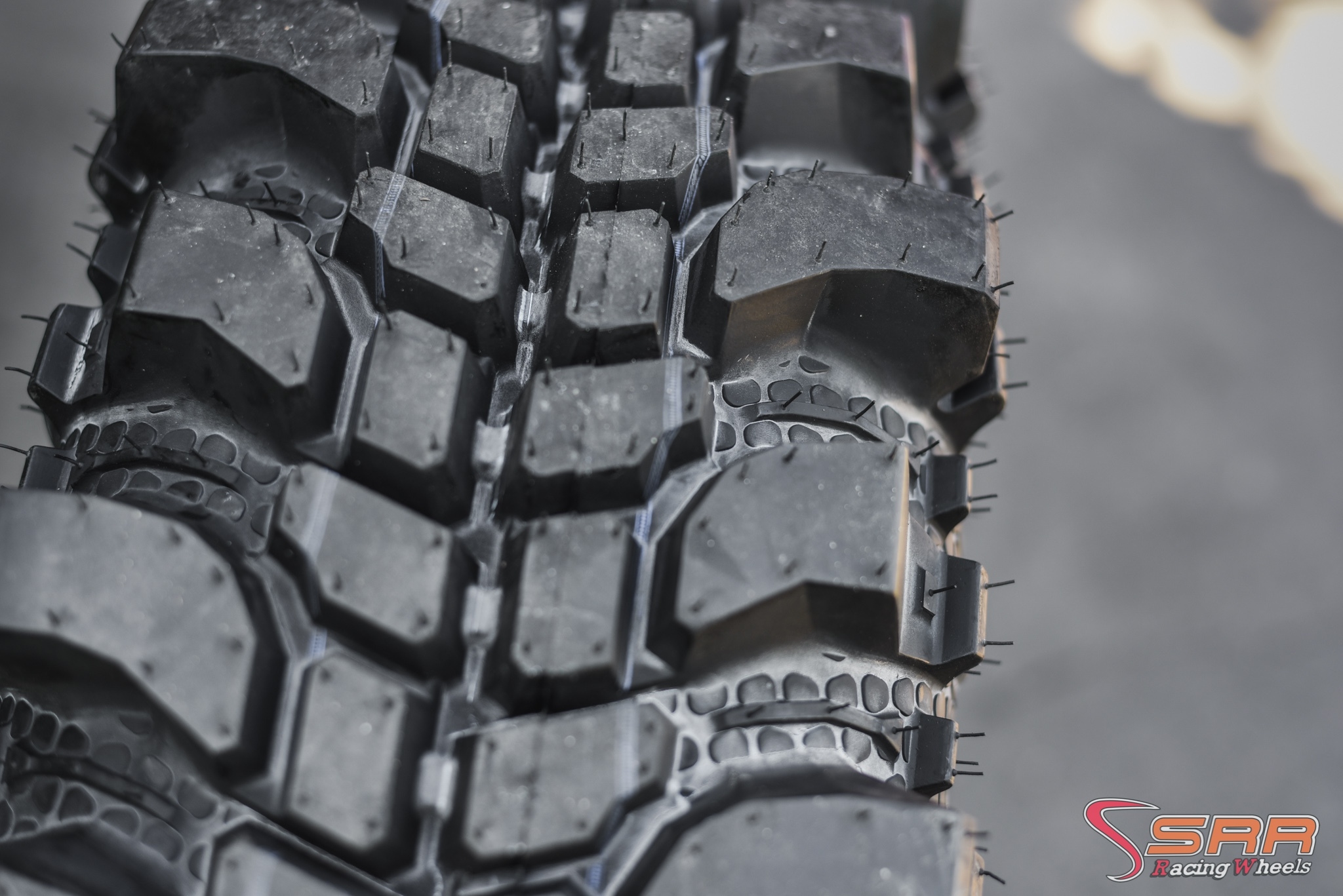 ยอด GT ดอกมัด 35นิ้ว ขอบ16