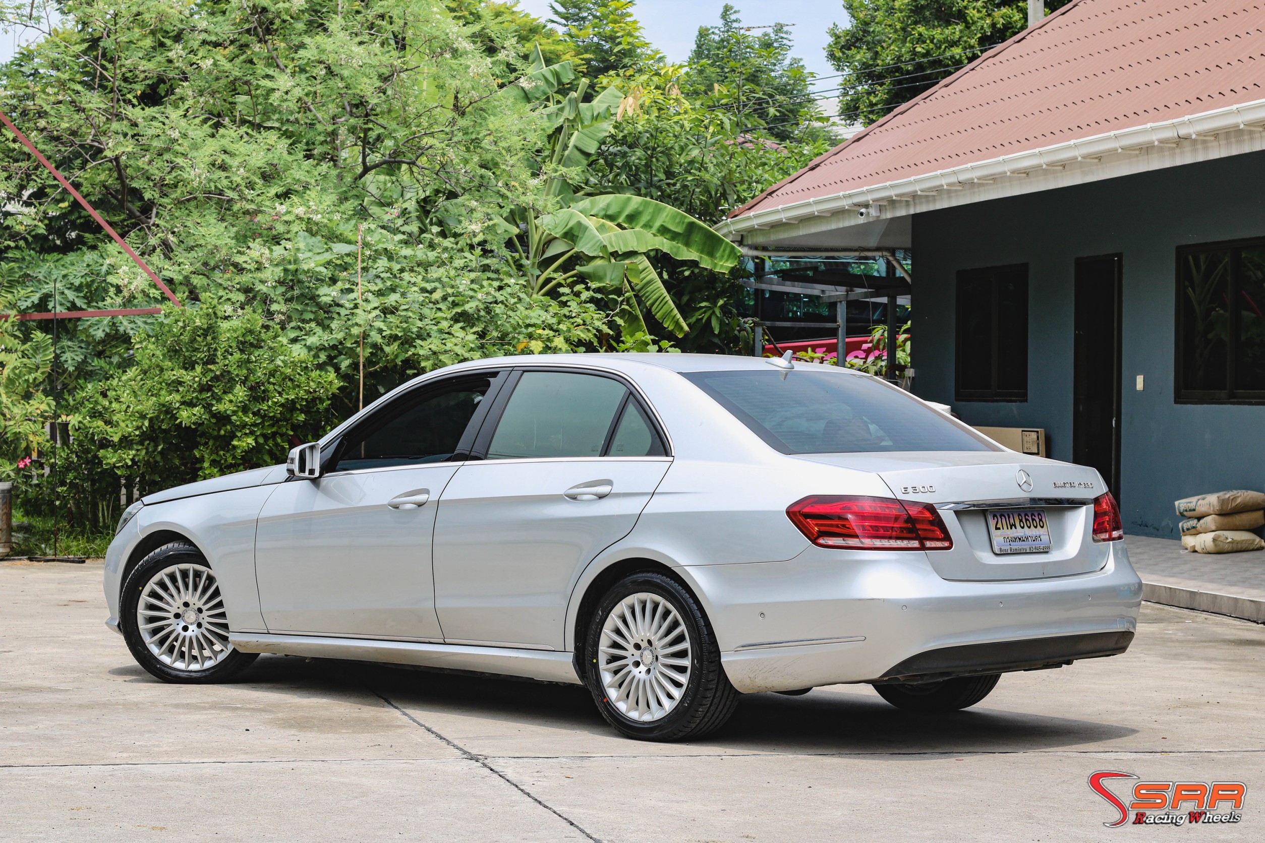 YOKOHAMA AE51 245/45R17 Y20