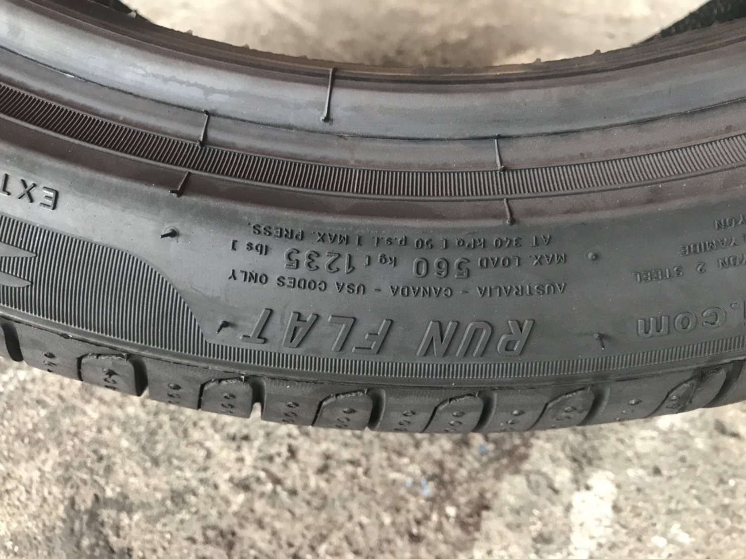 ยางใหม่ค้างปี PIRELLI CINTURATO P7 205/45-17 เส้น 4500 ปกติ 8500 บาท ( runflat) ปี17