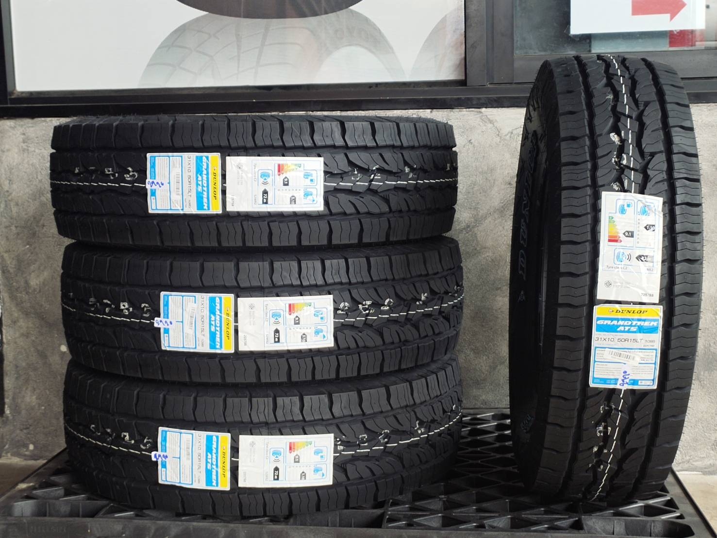 DUNLOP 31X10.5R15LT 109S GRANDTREK AT5 ราคาพิเศษ