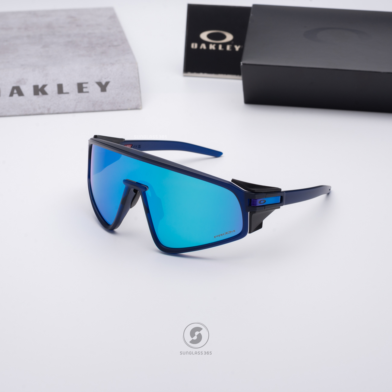 OAKLEY LATCH PANEL OO9404-06 Matte Transparent Navy Prizm Sapphire