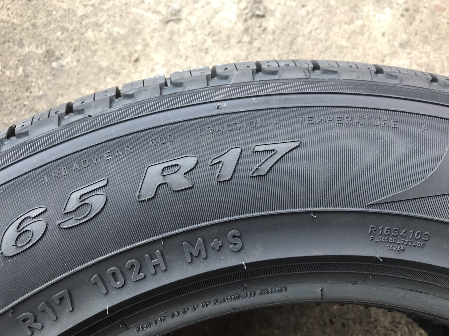 PIRELLI SCORPION VERDE ALL SEASON+ 225-65-17 เส้น 3750 บาท ปี17 ปกติ 7500