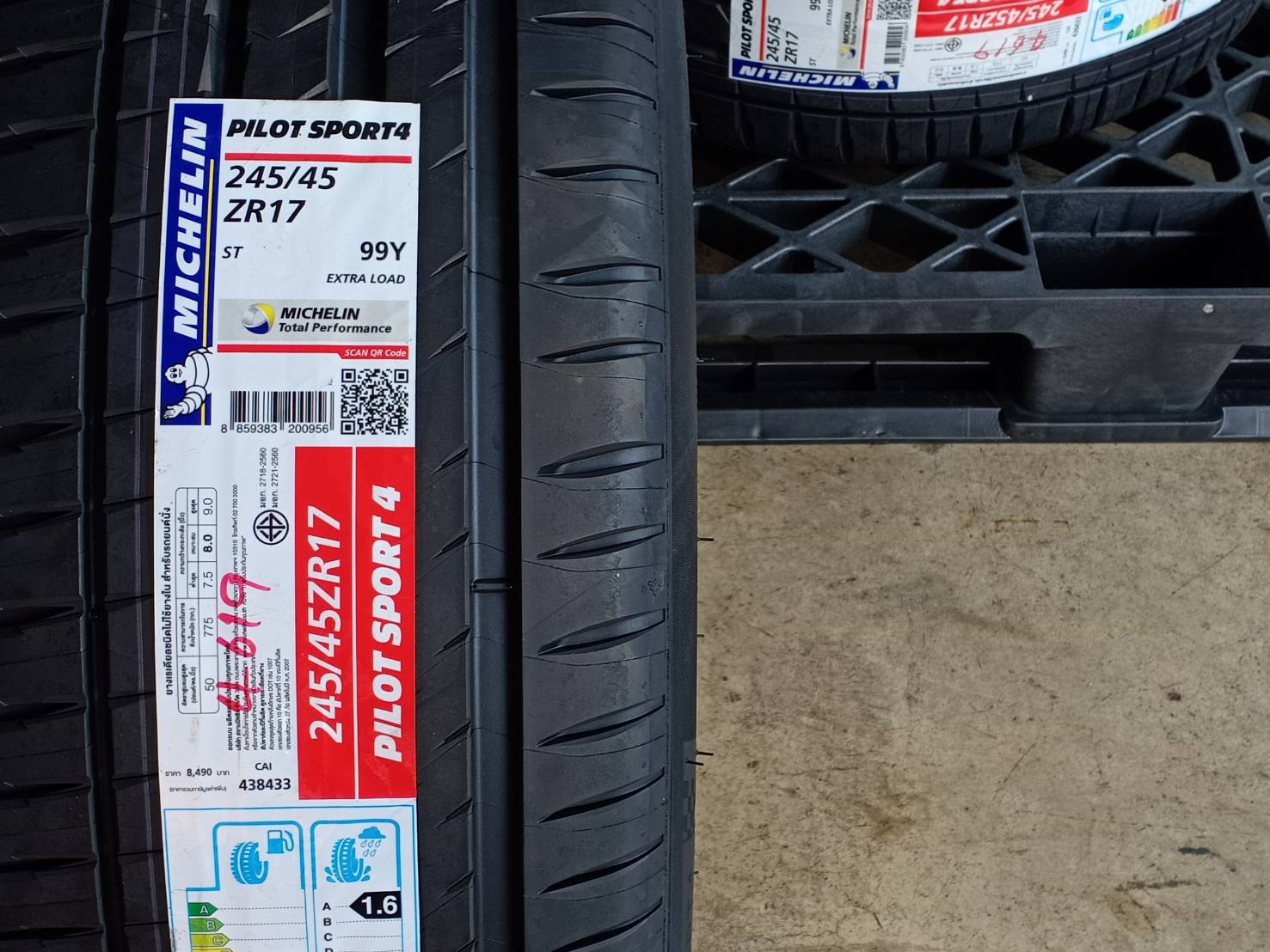 MICHELIN 245/45ZR17 PILOT SPORT 4ST 99Y MADE IN THAILAND