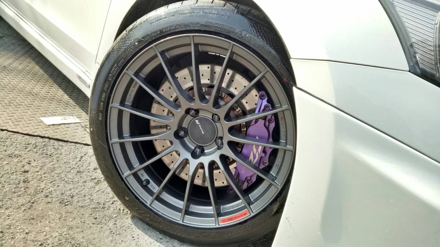 ล้อแท้ ENKEI RS05RR ขอบ18