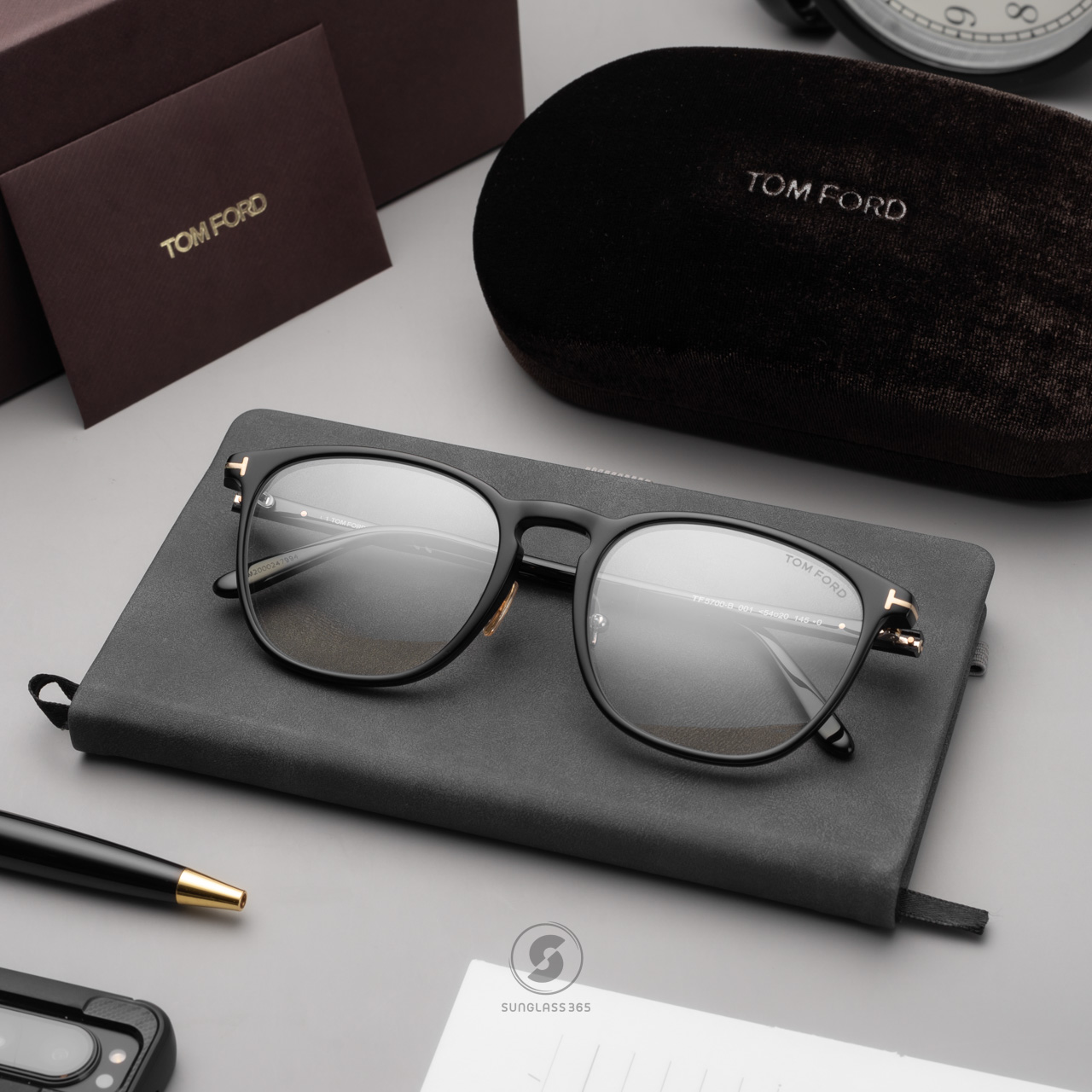 กรอบแว่น TOM FORD TF5700-B 001
