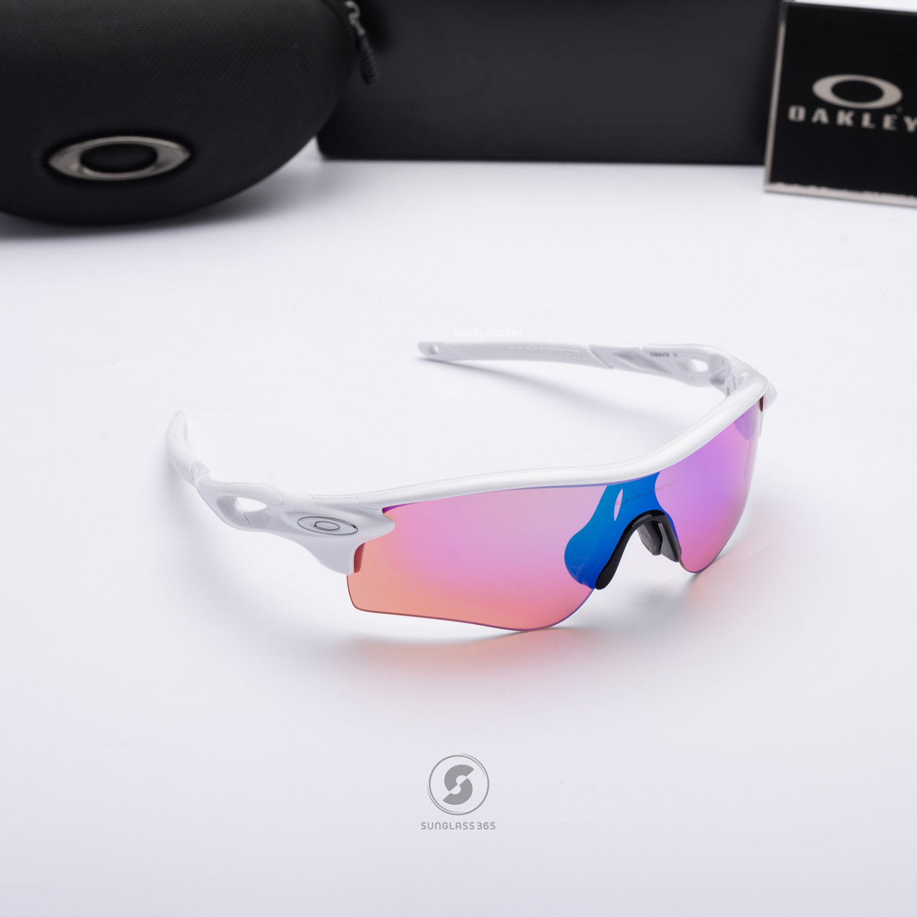 Oakley OO9206-67 RADARLOCK PATH Polished White Prizm Golf