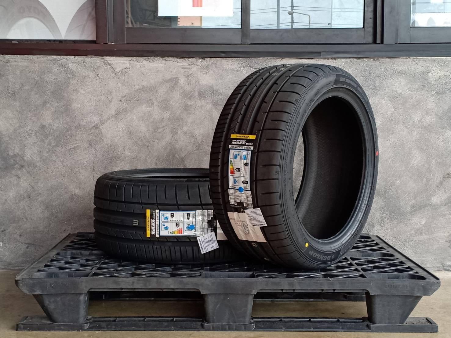 DUNLOP SP SPORT MAXX 050PLUS 225/45ZR17 ปี20 255/40ZR17 ปี20