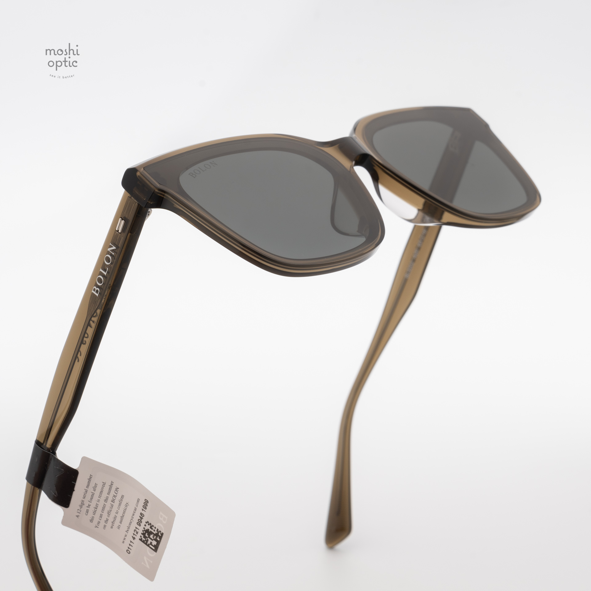 แว่นกันแดด BOLON รุ่น BL3202 Hallstatt A20 Transparent Olive Tawny