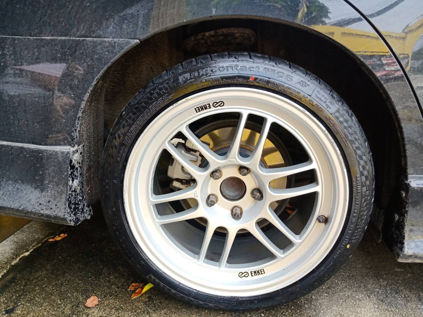 CONTINENTAL MC6 235/40-18 ปี19 ใส่ แคมรี่