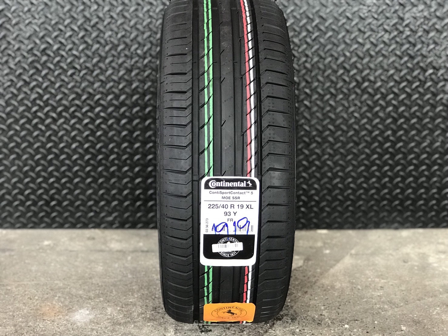 CONTINENTAL CSC5 SSR 225/40-19 ราคาพิเศษ