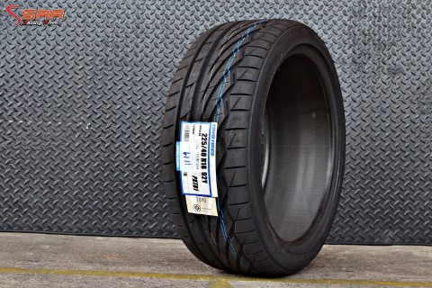 ยางใหม่ TOYO TR1 225/40-18 ปี19 ราคาถูก