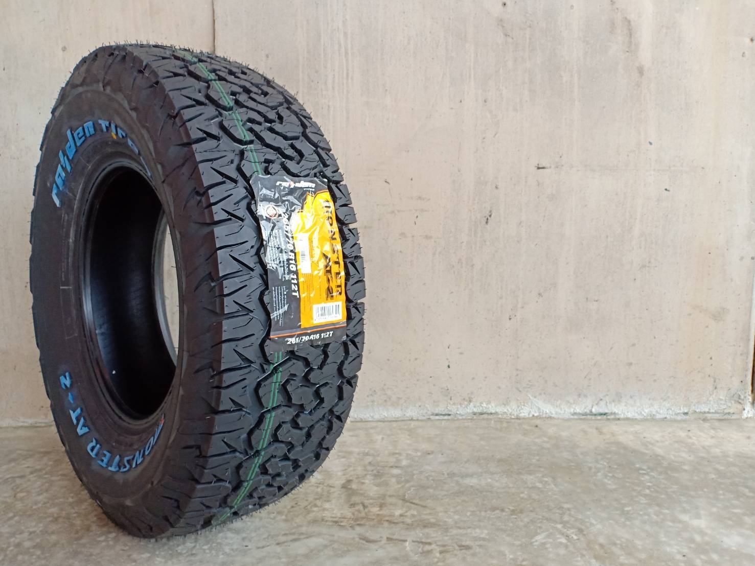RAIDEN 265/70R16 MONSTER AT-2 ราคาส่ง
