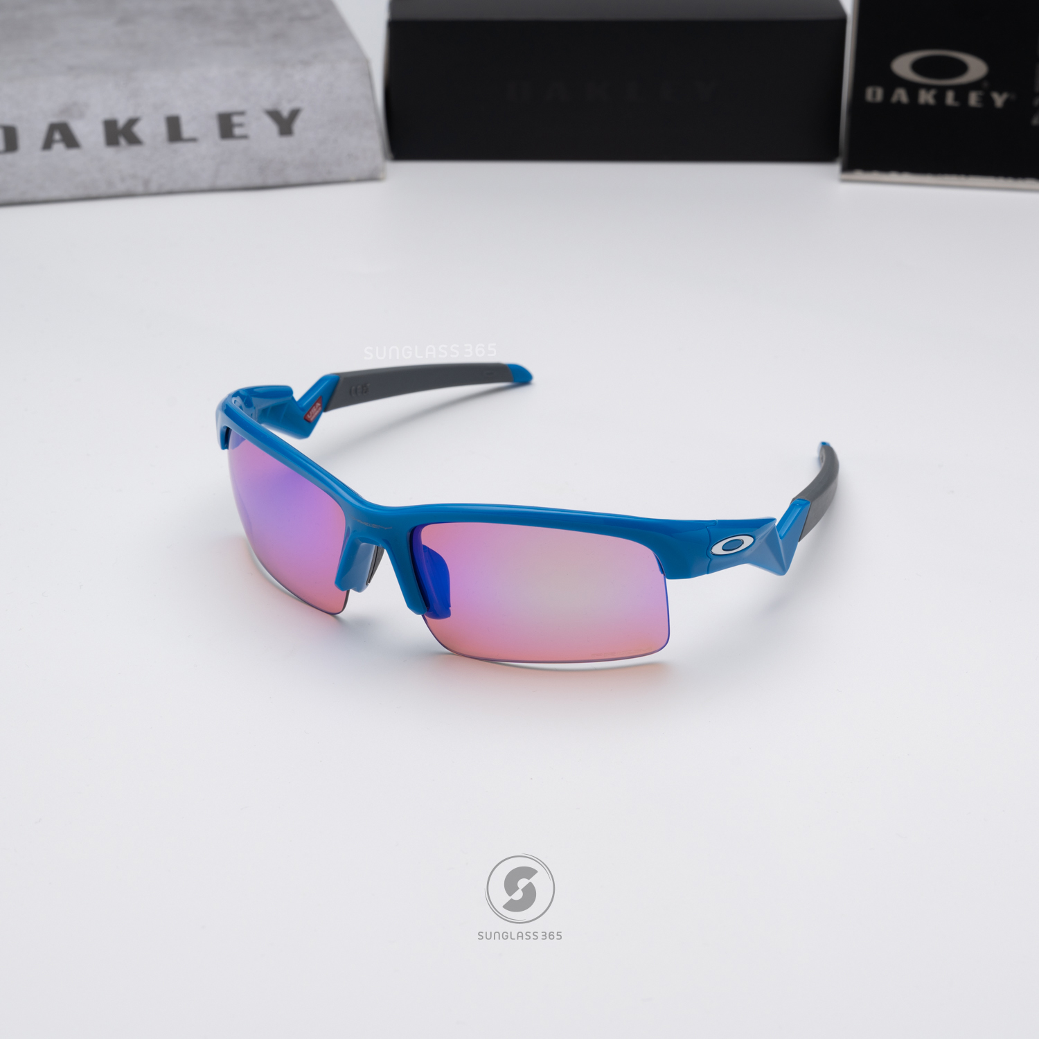 Oakley Capacitor OJ9013-05 Polished Sapphire Prizm Golf