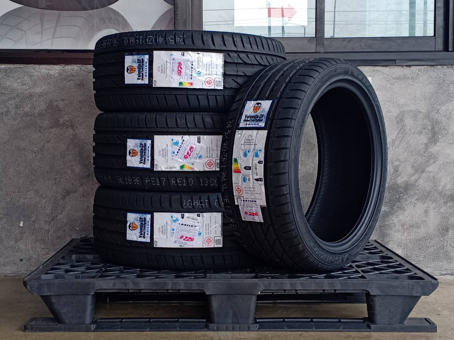 SAILUN 245/40ZR19 ATREZZO ZSR 98W MADE IN CHINA