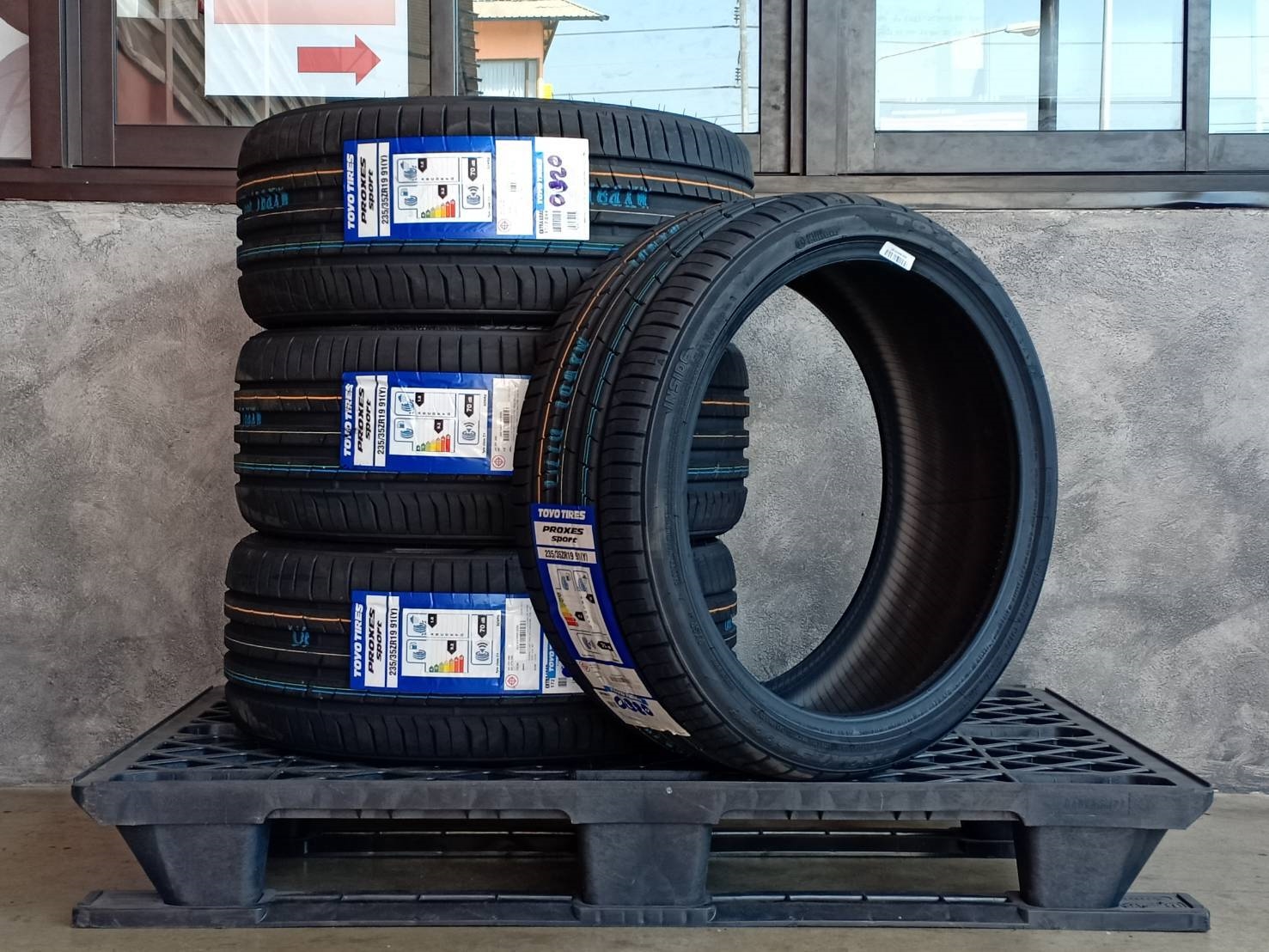 TOYO 235/35ZR19 PROXES SPORT 91Y MADE IN JAPAN