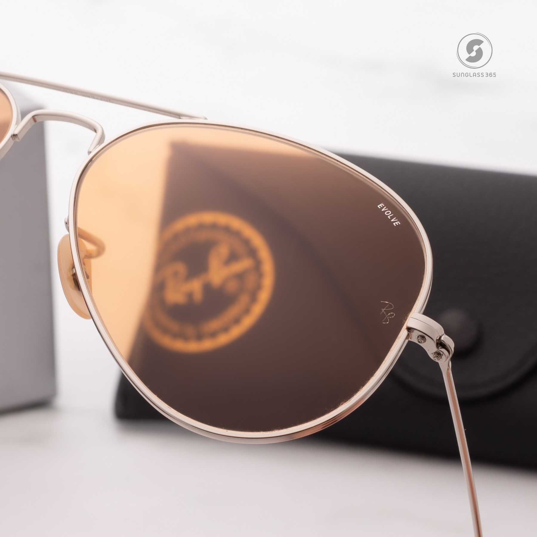 Ray Ban Aviator Evolve RB3025 9065V9 Orange Photochromic