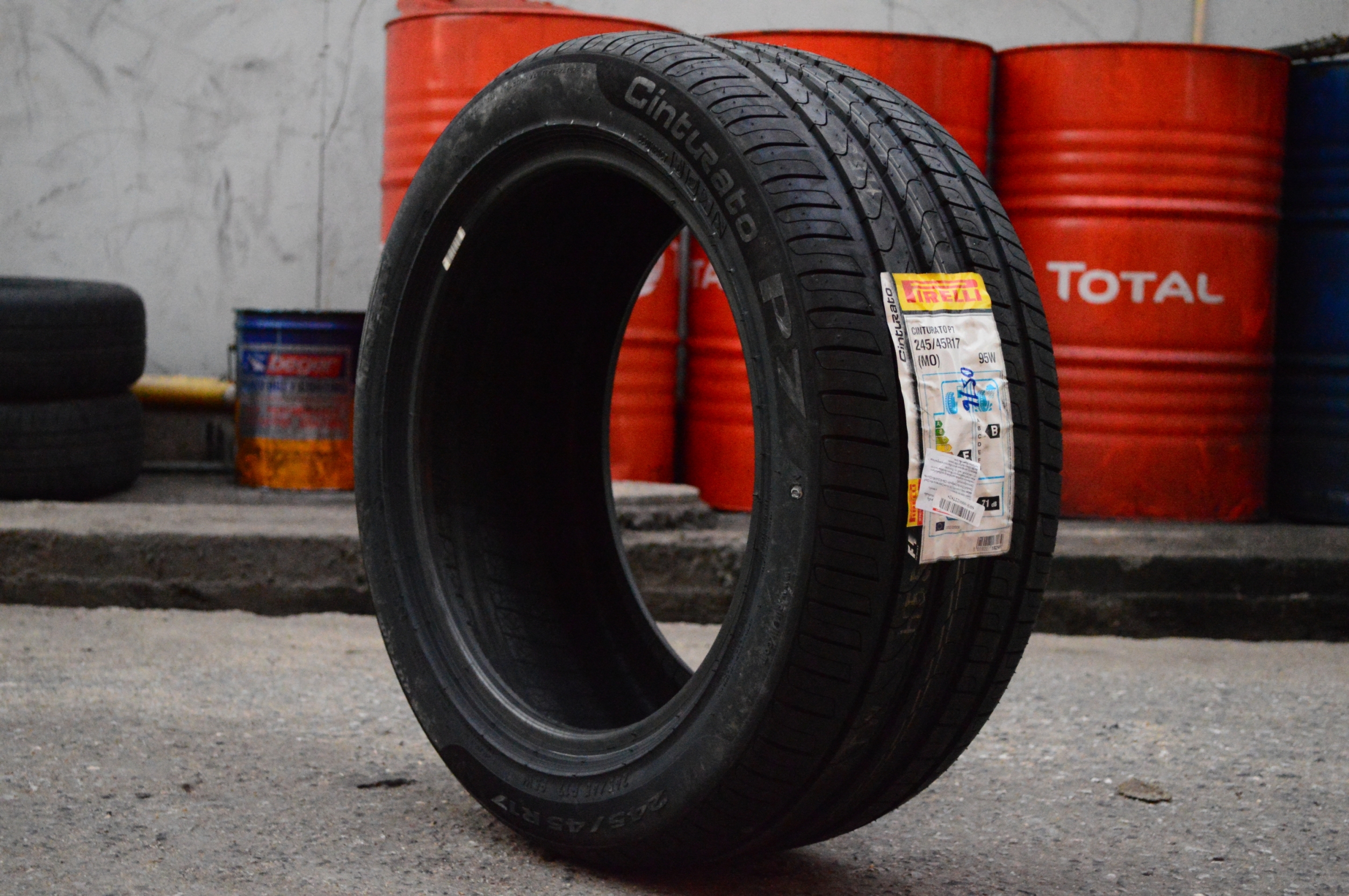PIRELLI CINTURATO P7 245-45-17 เส้น 3900 ปกติ 7500 ลดเกินคุ้ม