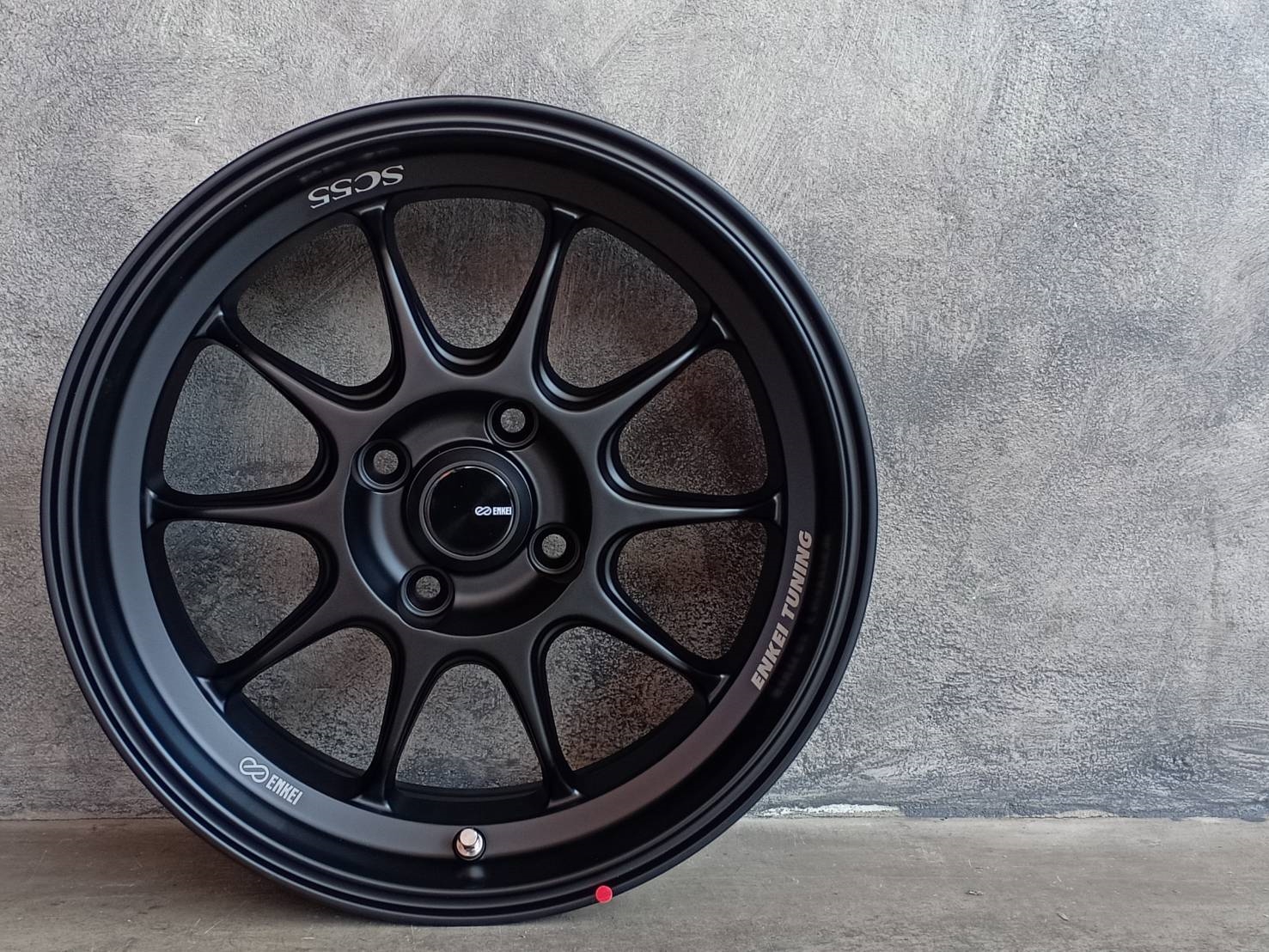 ENKEI TUNING SC55 15X7 4X100 28 73.1 DBK2QR2K