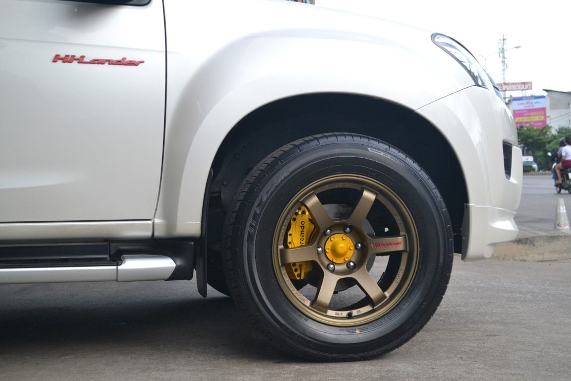 TE37SUV หยอดแดง ขอบ18 พร้อมยาง ลดราคา