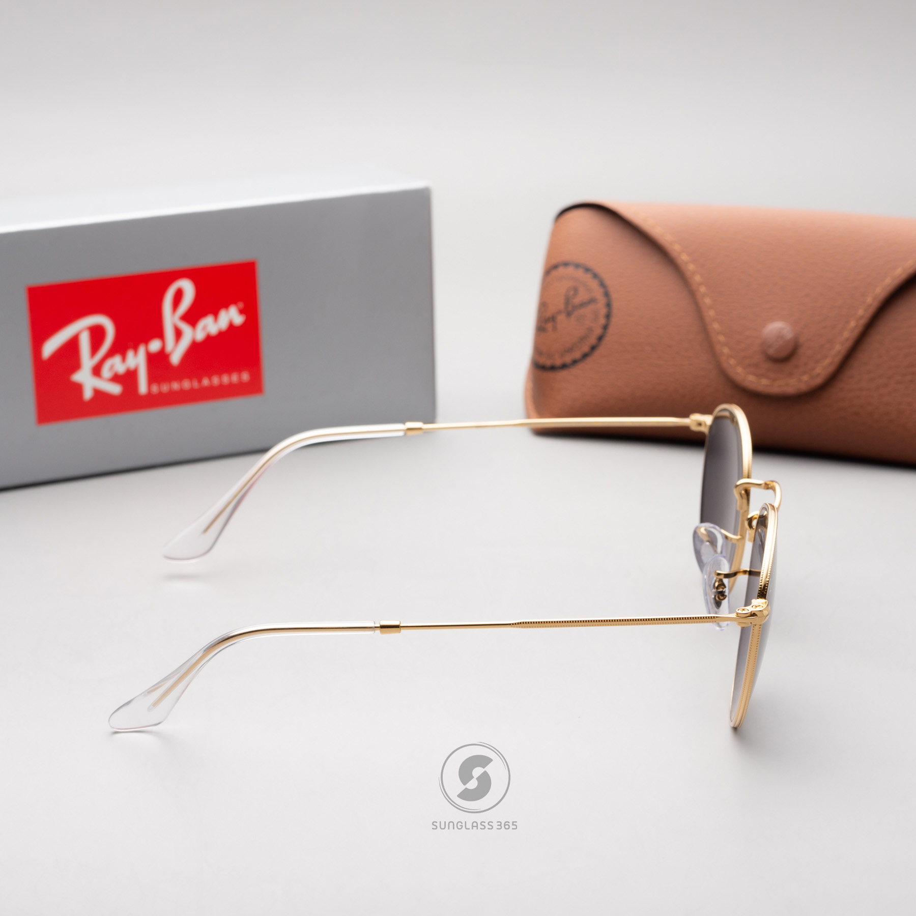 RayBan Round Metal RB3447 919648 Gold Black Polarized