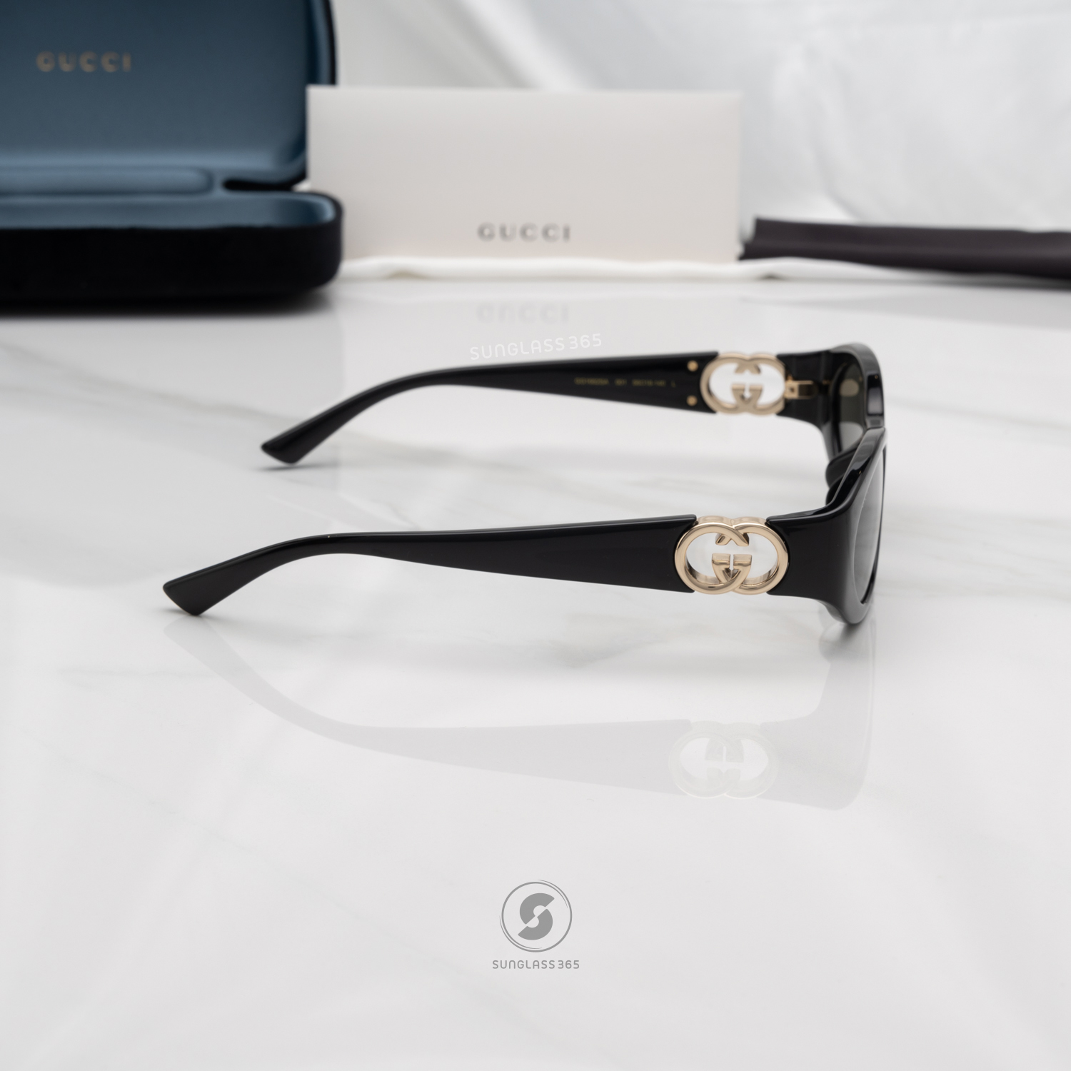 แว่นกันแดด Gucci GG1662SA 001