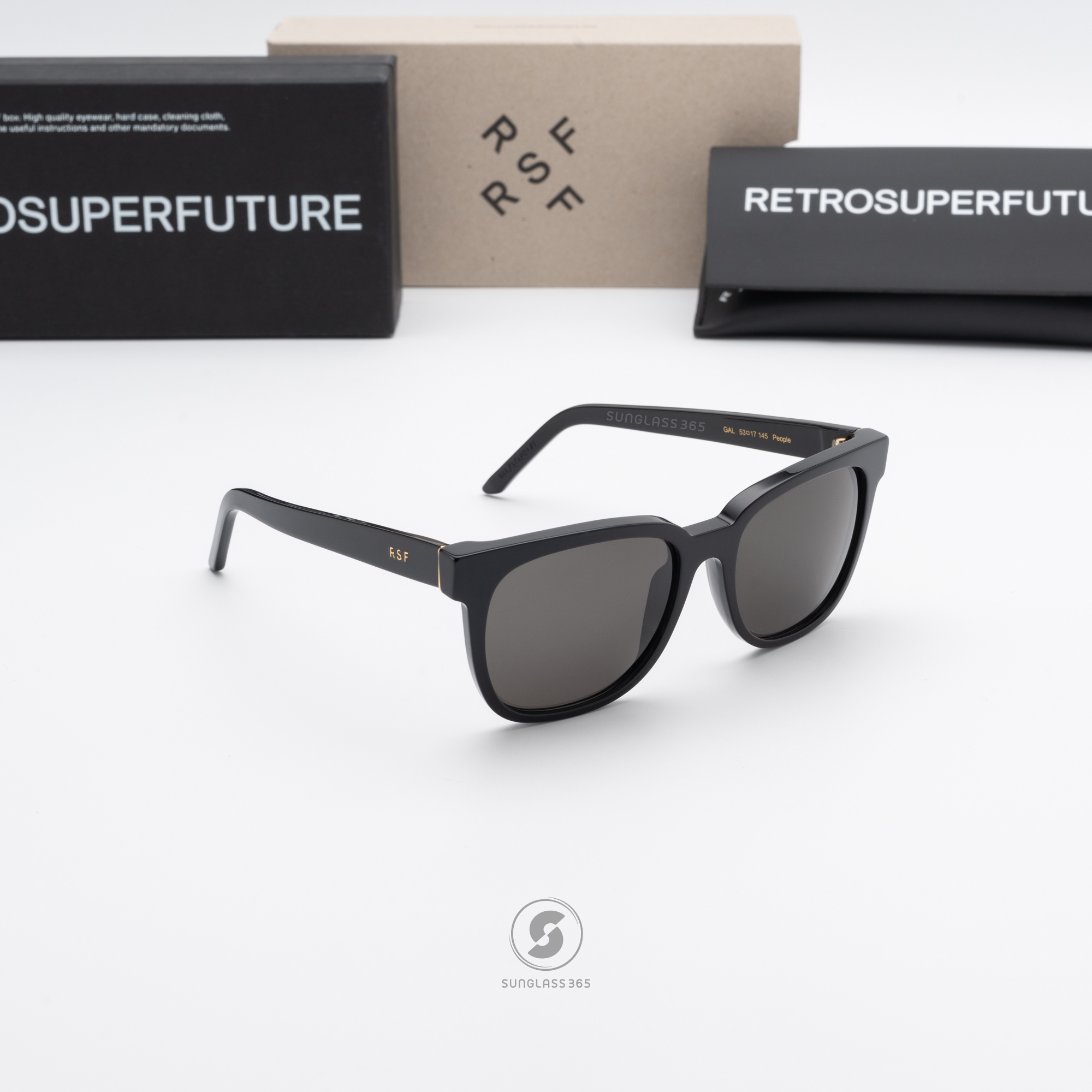 แว่นกันแดด SUPER SP F52 POOCH Black