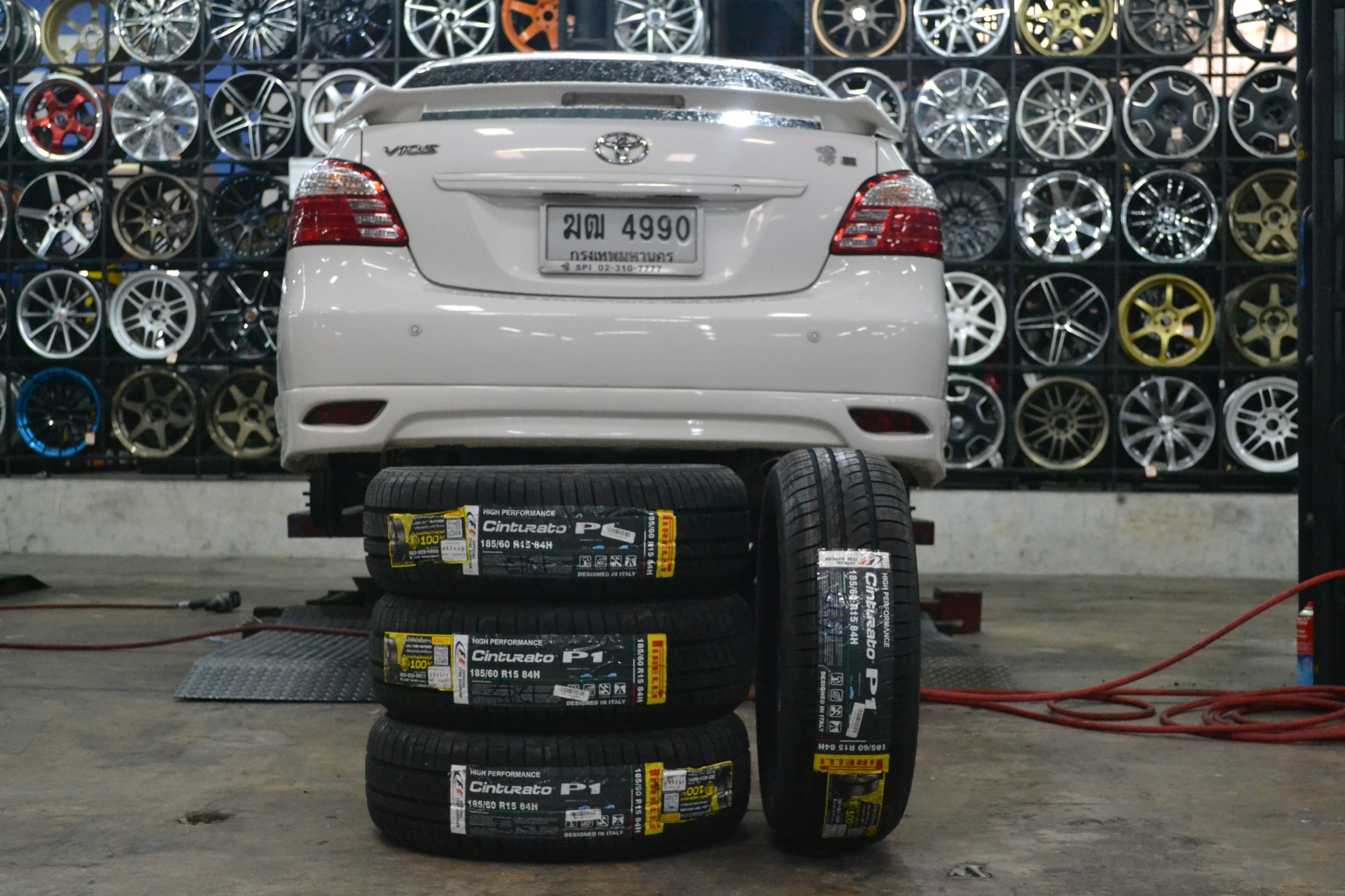 ยางใส่วีออส PIRELLI Cinturato P1 185/60R15ซื้อ2แถม2