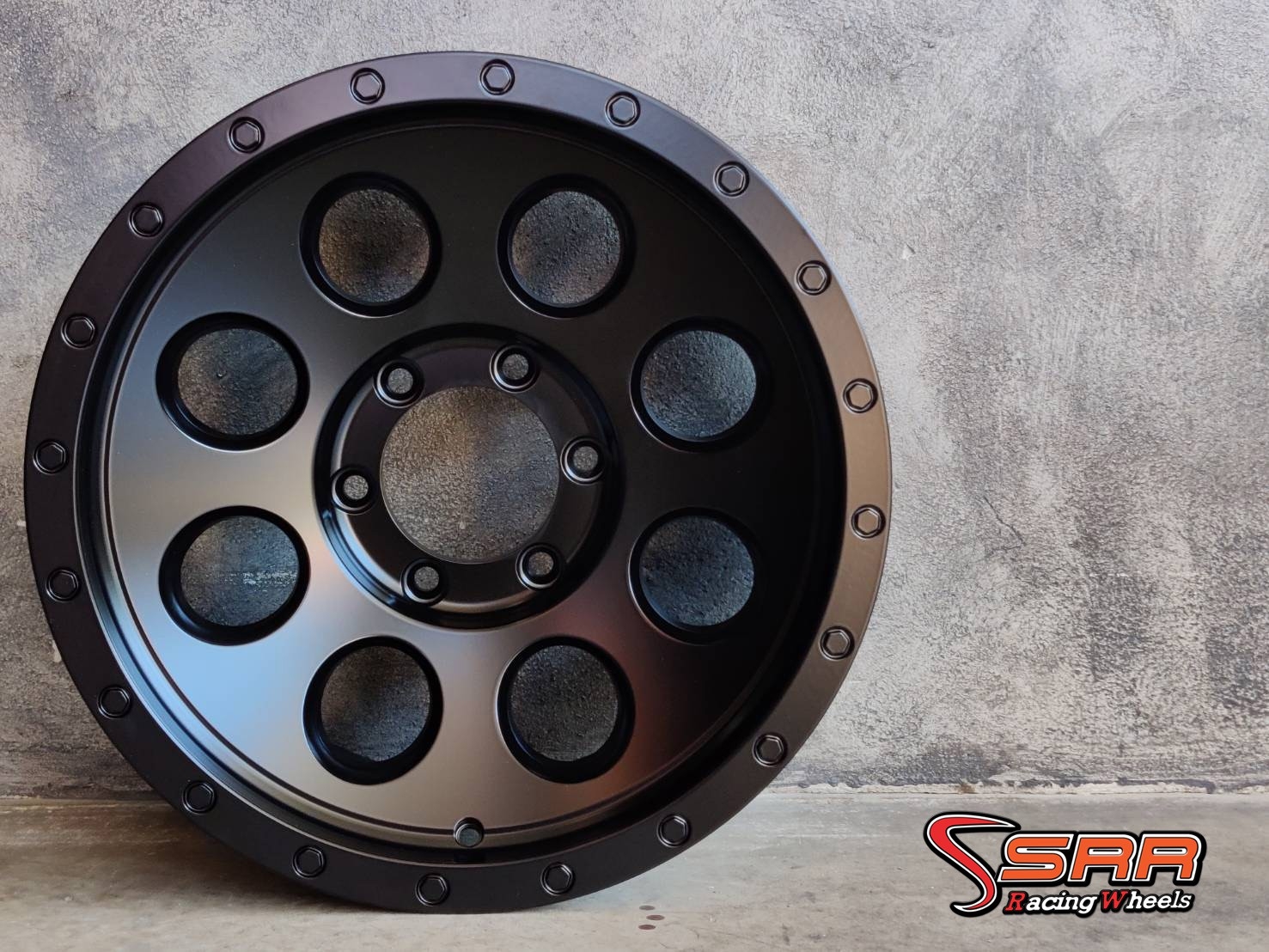 MAX1 17X8.5 6X139.7 ET0 MB