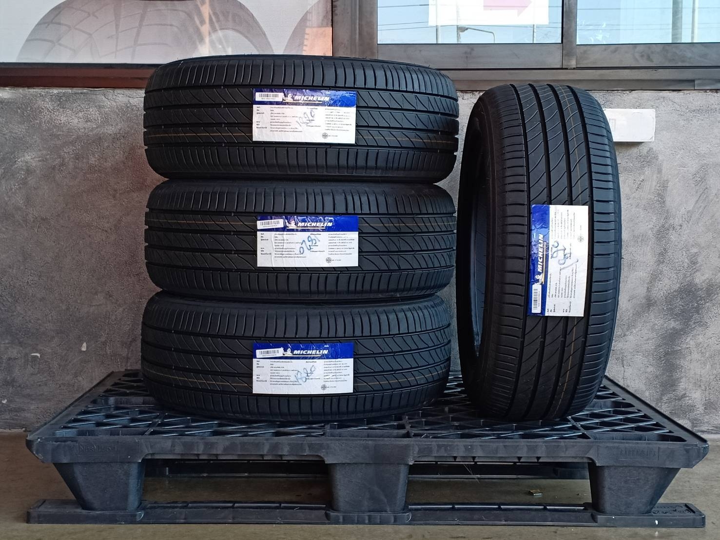 MICHELIN 215/55R17 PRIMACY 3ST 94V MADE IN THAILAND