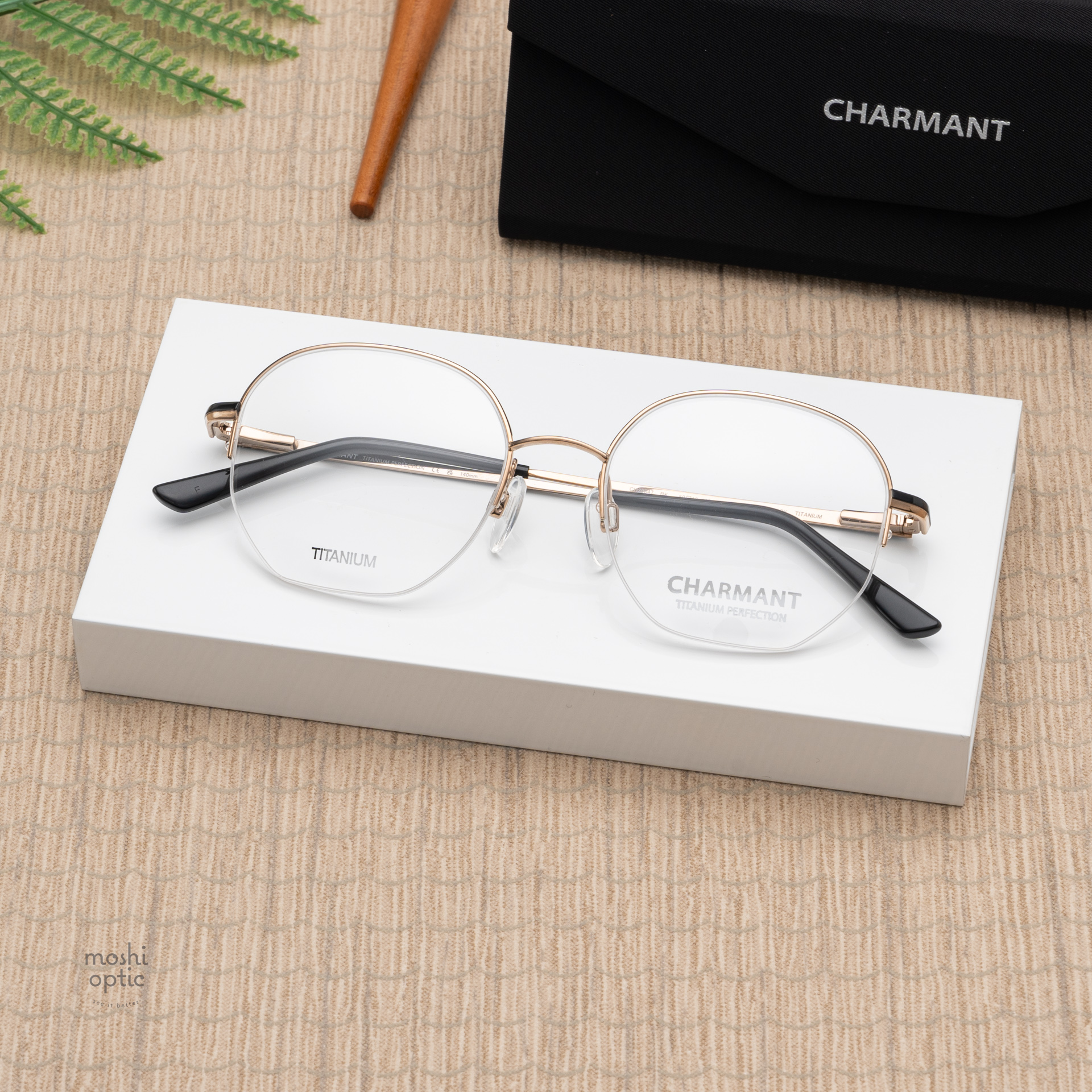 แว่นสายตา Charmant CH29847 BK