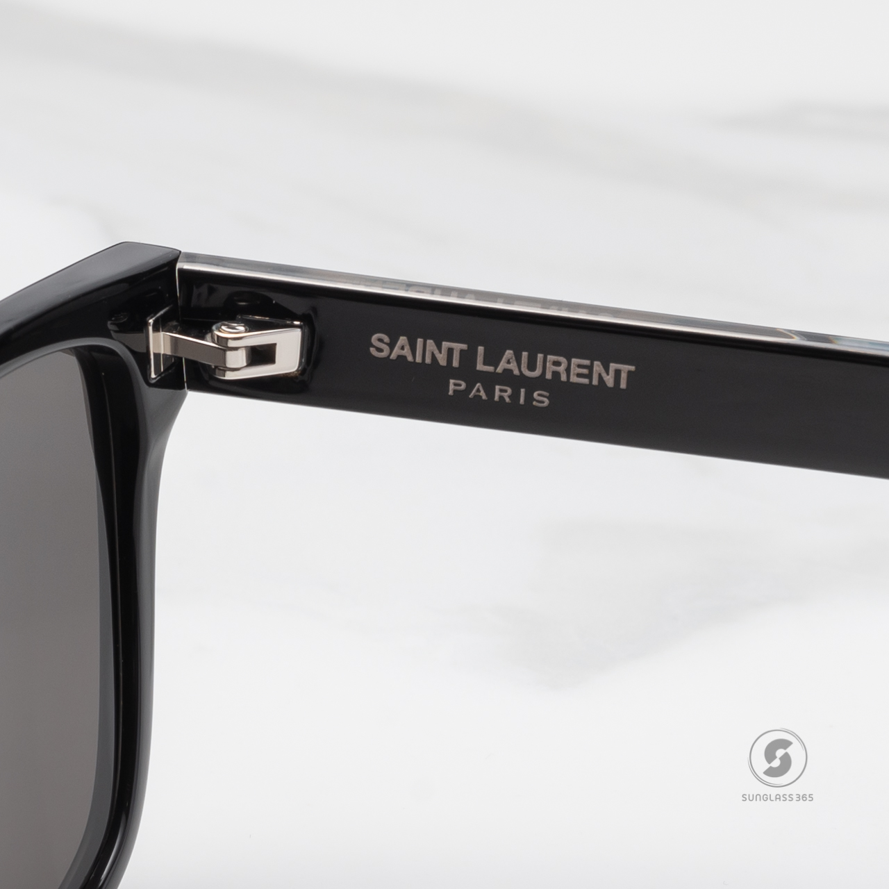 แว่นกันแดด YVES SAINT LAURENT SL619 001